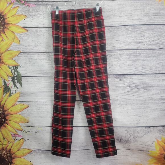 Time and Tru Red and  Black Plaid Pants Women's Size 4 - Picture 7 of 7